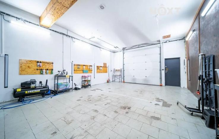 Pronájem skladu, Karviná, tř. Těreškovové, 140 m2