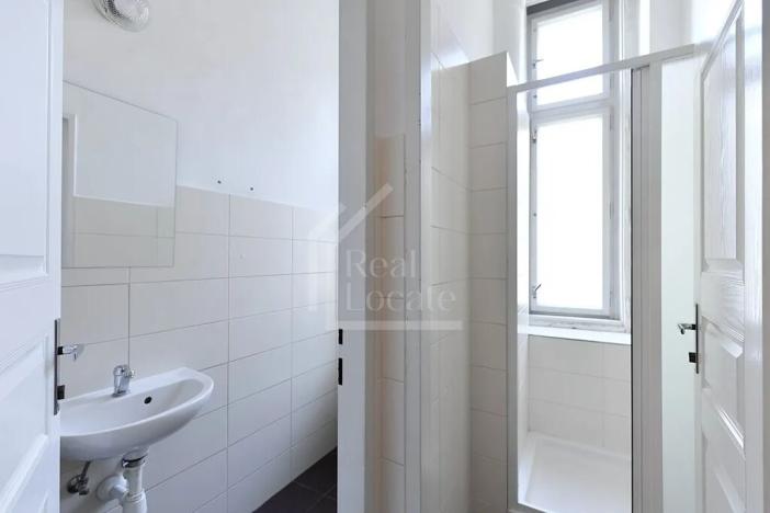 Pronájem kanceláře, Praha - Nové Město, Lazarská, 110 m2