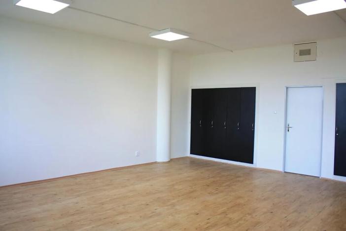 Pronájem kanceláře, Zlín, nám. T. G. Masaryka, 45 m2