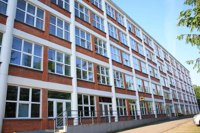 Pronájem kanceláře, Zlín, nám. T. G. Masaryka, 22 m2