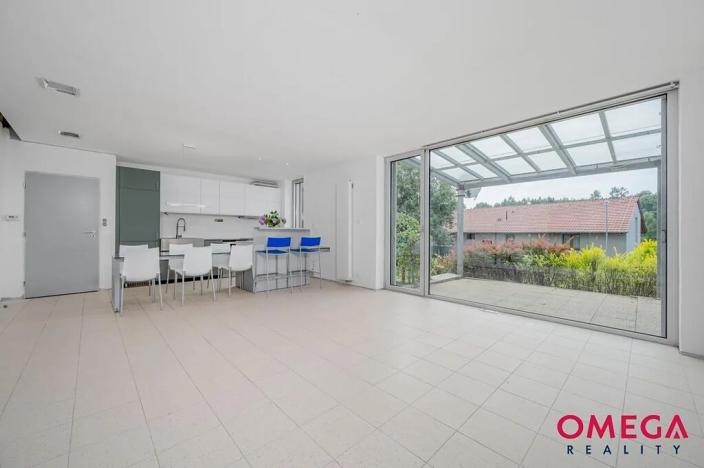 Pronájem rodinného domu, Kamenice, Vnitřní, 140 m2