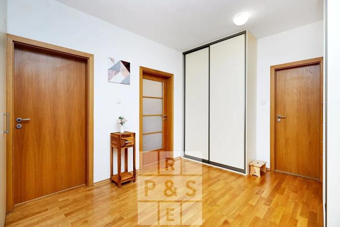 Pronájem bytu 2+kk, Praha - Břevnov, Závěrka, 56 m2