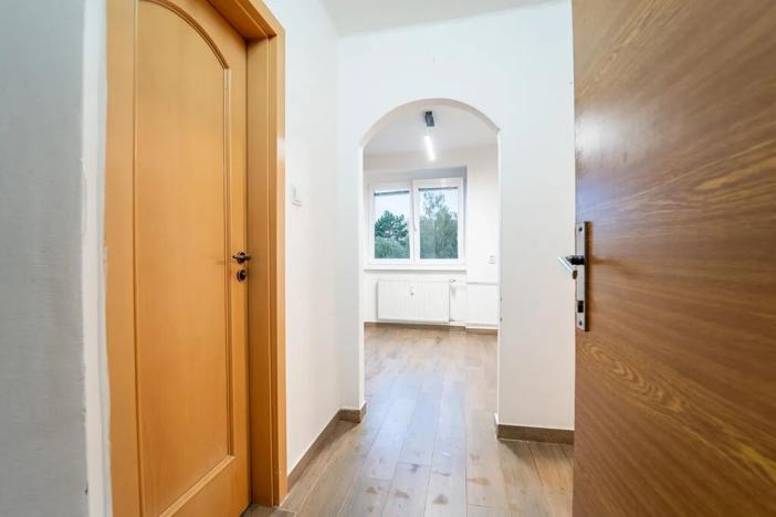 Pronájem bytu 3+1, Chvaletice, Obránců míru, 54 m2