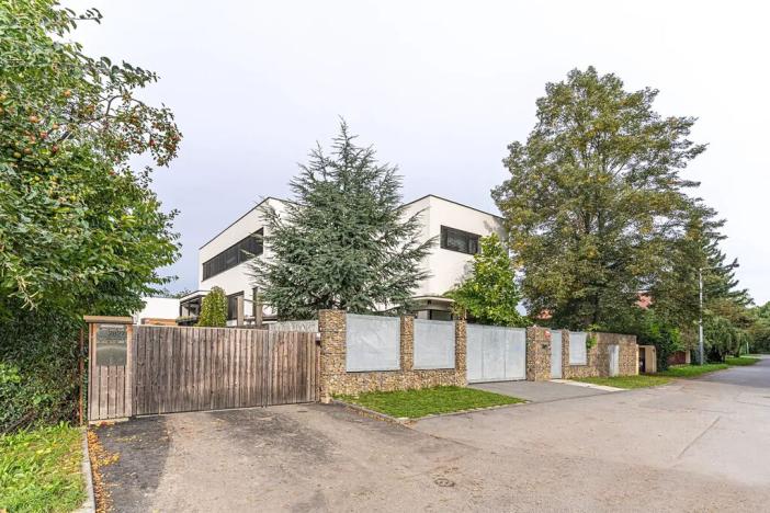 Prodej rodinného domu, Praha - Újezd nad Lesy, Pilovská, 408 m2