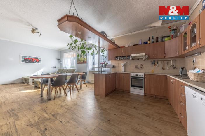 Prodej obchodního prostoru, Tanvald - Šumburk nad Desnou, Krkonošská, 1500 m2