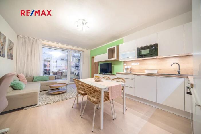 Pronájem bytu 2+kk, Hostivice, Pšeničná, 53 m2
