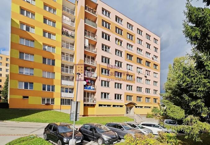 Pronájem bytu 1+1, Jindřichův Hradec, sídliště Vajgar, 42 m2