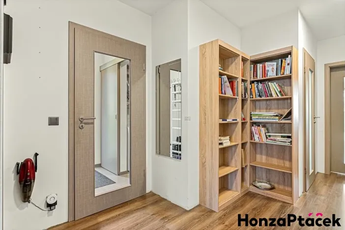 Prodej rodinného domu, Černé Voděrady, Černokostelecká, 159 m2