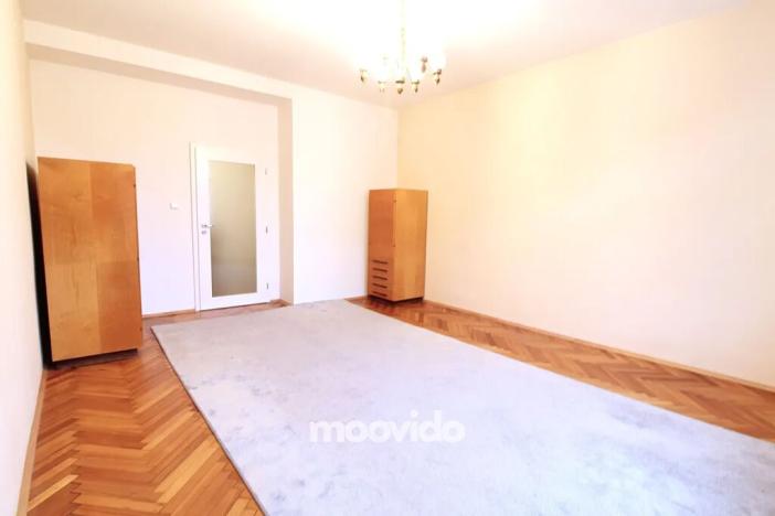 Prodej bytu 3+kk, Praha - Libeň, náměstí Dr. Václava Holého, 81 m2