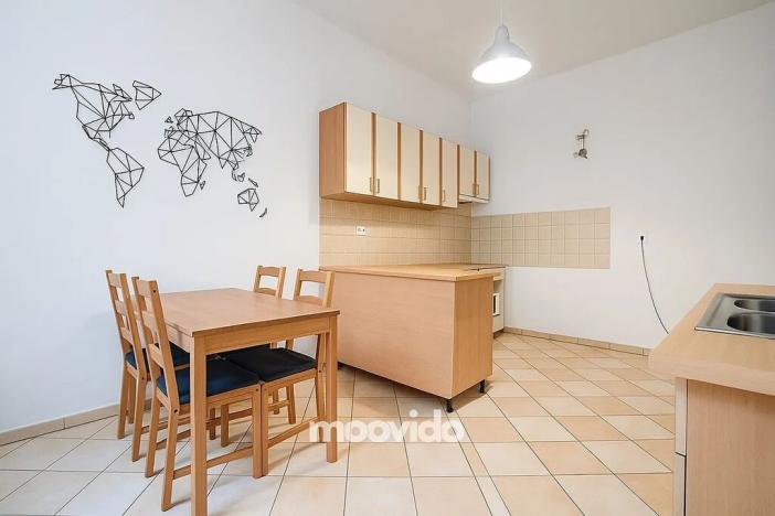 Prodej bytu 2+1, Praha - Libeň, náměstí Dr. Václava Holého, 80 m2