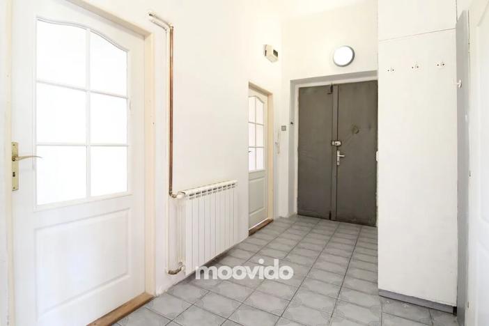 Prodej bytu 3+1, Praha - Libeň, náměstí Dr. Václava Holého, 102 m2