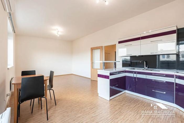 Pronájem bytu 2+kk, Brno, Křehlíkova, 51 m2