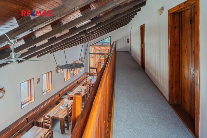Prodej ubytování, Světlá pod Ještědem, 523 m2