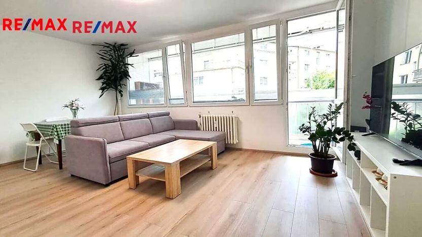 Pronájem bytu 3+1, Praha - Košíře, Plzeňská, 76 m2