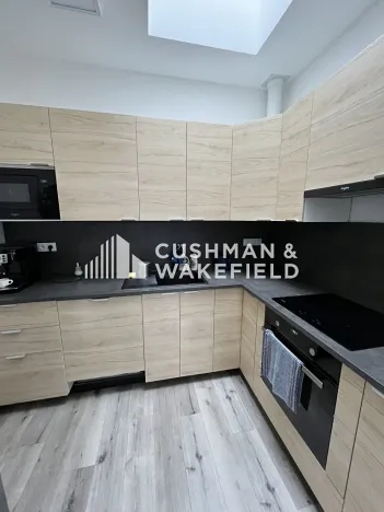 Prodej výrobních prostor, Ondřejov, Družstevní, 2800 m2