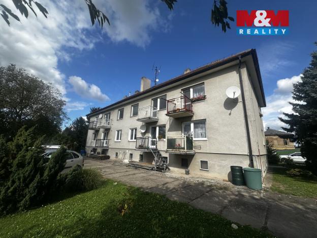 Prodej bytu 3+kk, Dvory, 95 m2