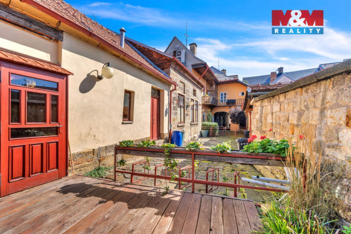 Prodej činžovního domu, Hořice, náměstí Jiřího z Poděbrad, 385 m2