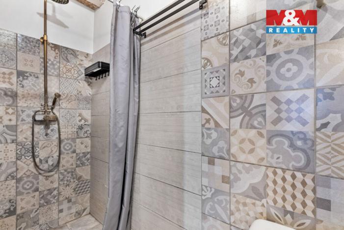 Prodej činžovního domu, Kravaře, P. Bezruče, 254 m2