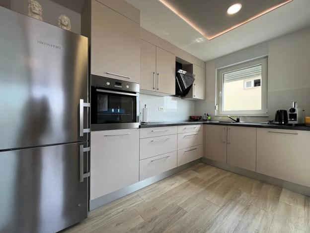 Prodej bytu 4+kk, Makarska, Chorvatsko, 76 m2