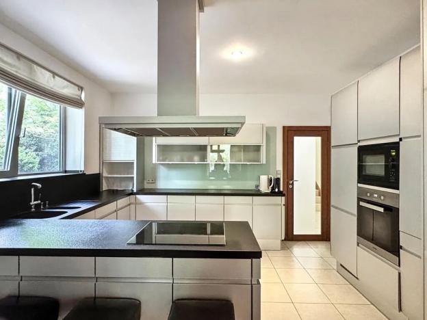 Prodej vily, Praha, 986 m2