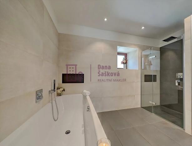 Prodej rodinného domu, Kunžak, 401 m2