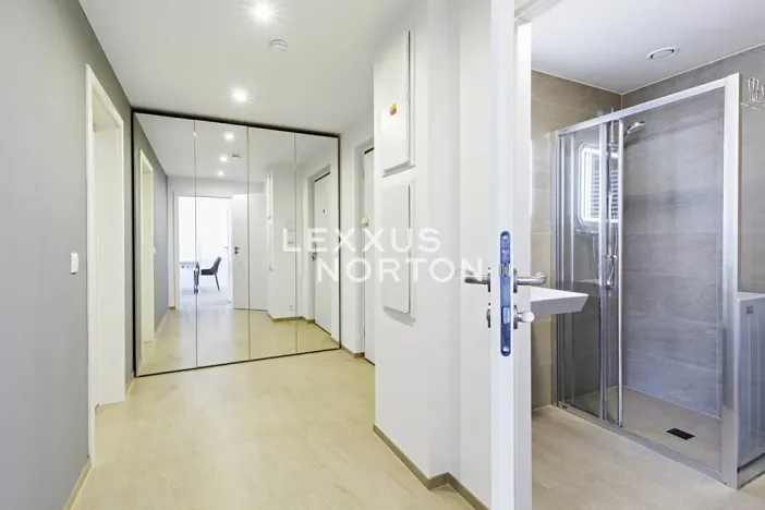 Pronájem bytu 2+kk, Praha - Hloubětín, Sobí, 64 m2