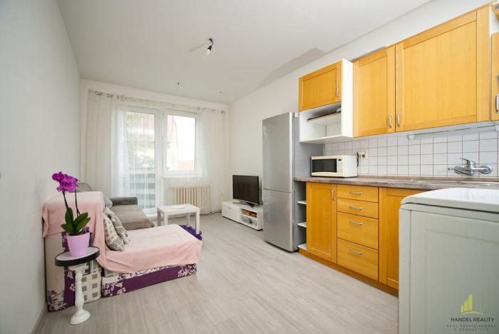Prodej bytu 2+kk, Telč - Telč-Staré Město, Komenského, 38 m2