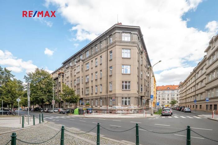 Prodej bytu 3+1, Praha - Bubeneč, Terronská, 95 m2