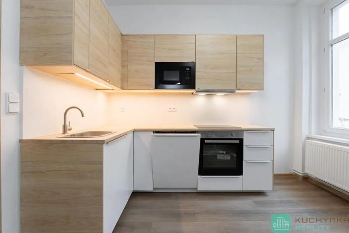 Pronájem bytu 2+1, Teplice, 28. října, 50 m2