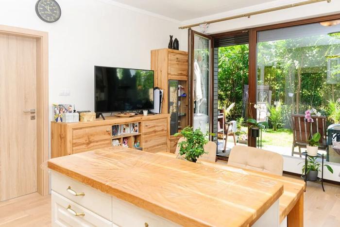 Prodej bytu 2+kk, Praha - Hrdlořezy, Učňovská, 48 m2