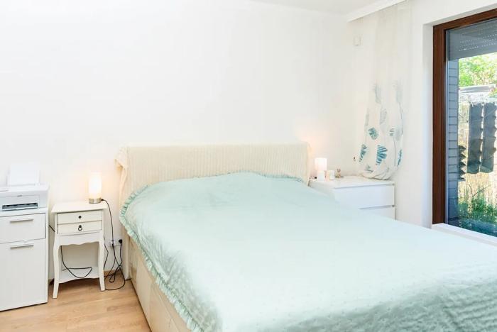 Prodej bytu 2+kk, Praha - Hrdlořezy, Učňovská, 48 m2