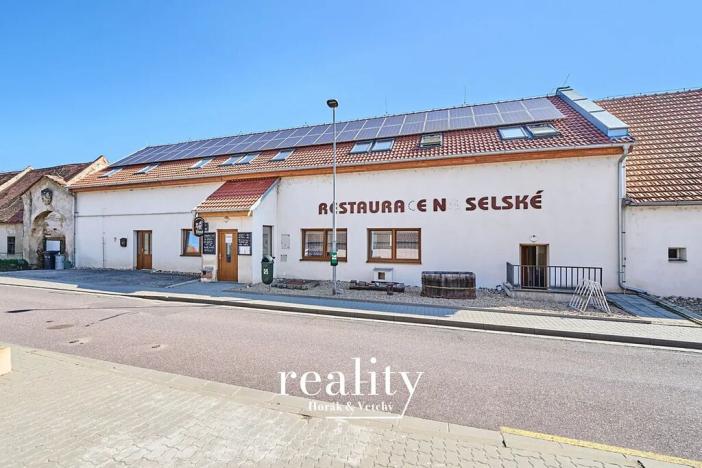 Prodej restaurace, Dobšice, Lahoferova, 797 m2