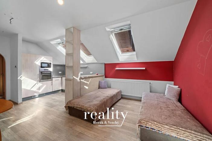 Prodej restaurace, Dobšice, Lahoferova, 797 m2