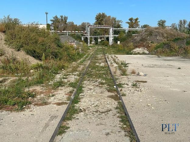 Prodej komerčního pozemku, Kolín, Starokolínská, 88839 m2