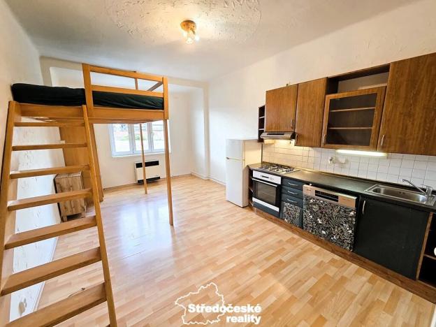 Pronájem bytu 1+kk, Praha - Holešovice, V zákoutí, 30 m2