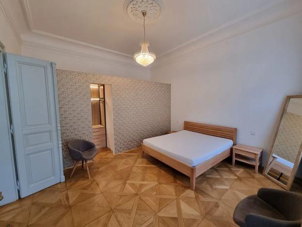 Pronájem bytu 3+1, Praha - Nové Město, Jungmannovo náměstí, 129 m2