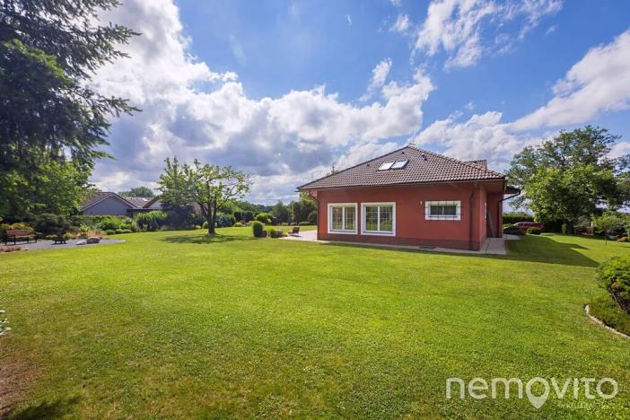 Prodej rodinného domu, Křížkový Újezdec, 412 m2