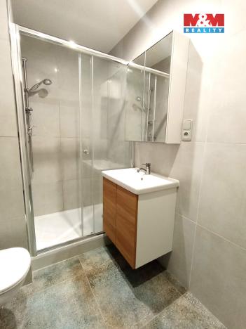 Pronájem bytu 2+kk, Louny, Petra Obrovce, 36 m2