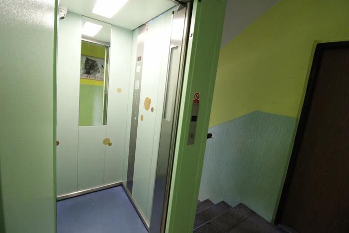 Prodej bytu 2+1, Karlovy Vary, Krymská, 54 m2