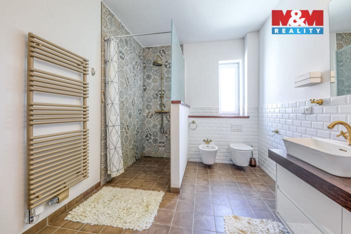 Pronájem bytu 3+1, Plzeň - Jižní Předměstí, Erbenova, 140 m2