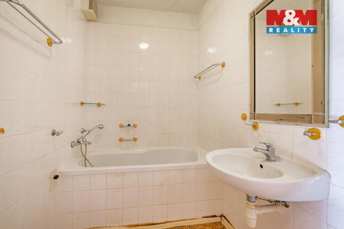 Prodej bytu 2+kk, Mariánské Lázně - Úšovice, Kubelíkova, 47 m2