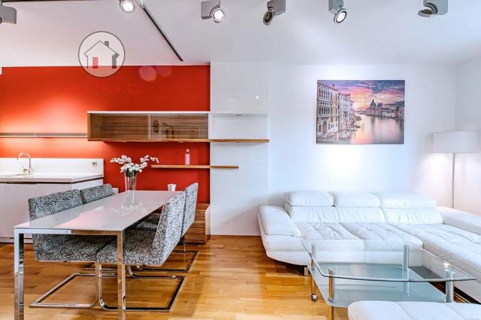 Prodej bytu 2+kk, Praha - Žižkov, Havlíčkovo náměstí, 60 m2