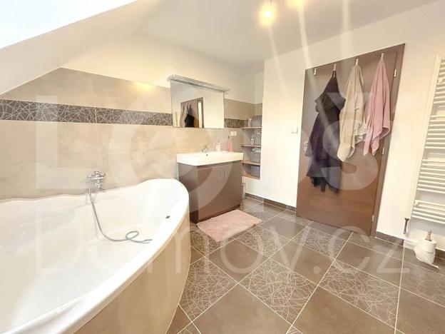 Prodej rodinného domu, Česká Ves, Severní, 175 m2