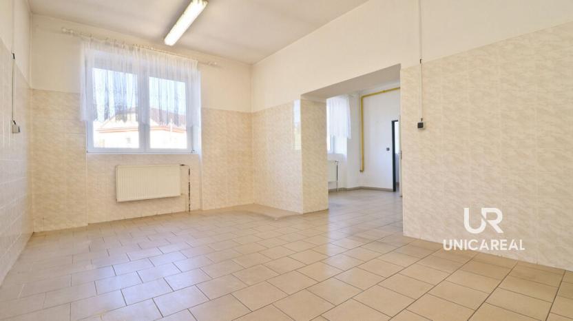 Prodej výrobních prostor, Letovice, U koupaliště, 834 m2