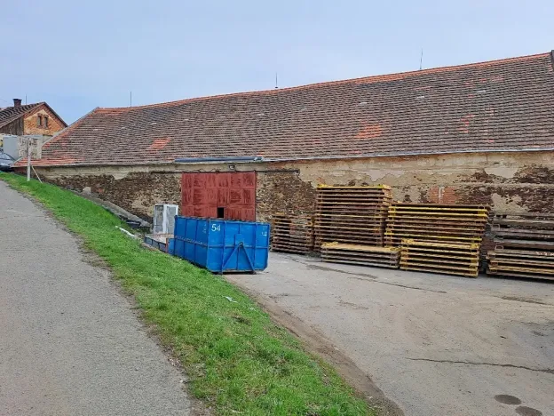 Dražba - jiné, Jesenice, Hlavní, 22617 m2