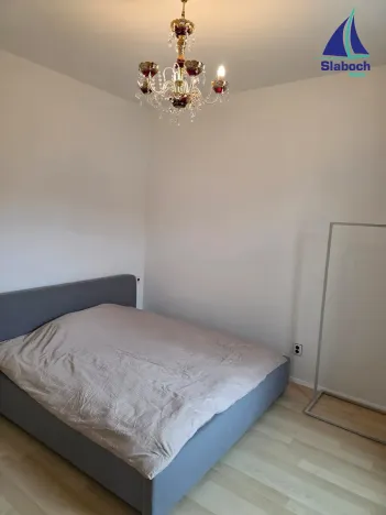 Pronájem bytu 2+kk, Praha - Vysočany, Spojovací, 50 m2