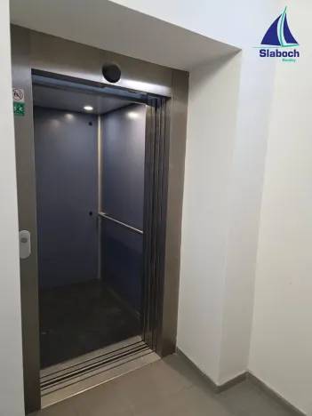 Pronájem bytu 2+kk, Praha - Vysočany, Spojovací, 50 m2