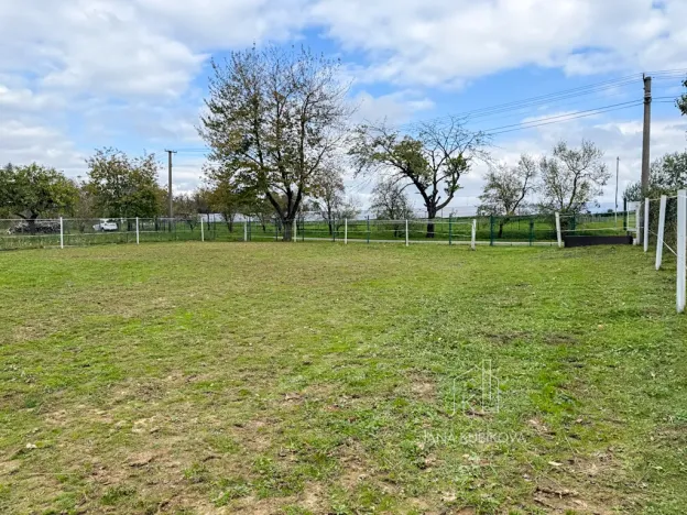 Prodej pozemku pro bydlení, Újezdec, 651 m2