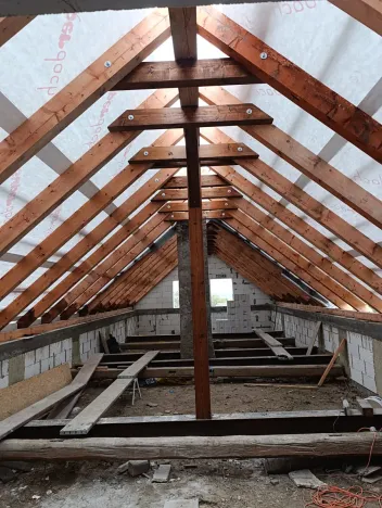 Prodej chalupy, Kožlany, 180 m2