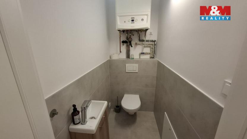 Pronájem obchodního prostoru, Rožnov pod Radhoštěm, Partyzánská, 43 m2